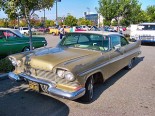 320px-1957_Plymouth_Belvedere
