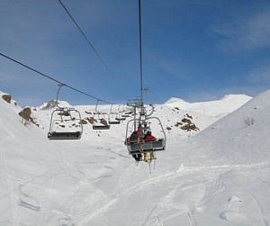 ski_lift_bakuriani