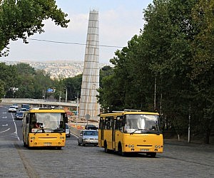 tbilisi_buses_Crop