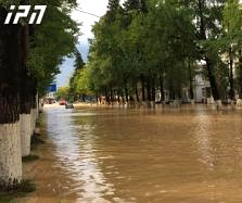 flooded_street_kobuleti
